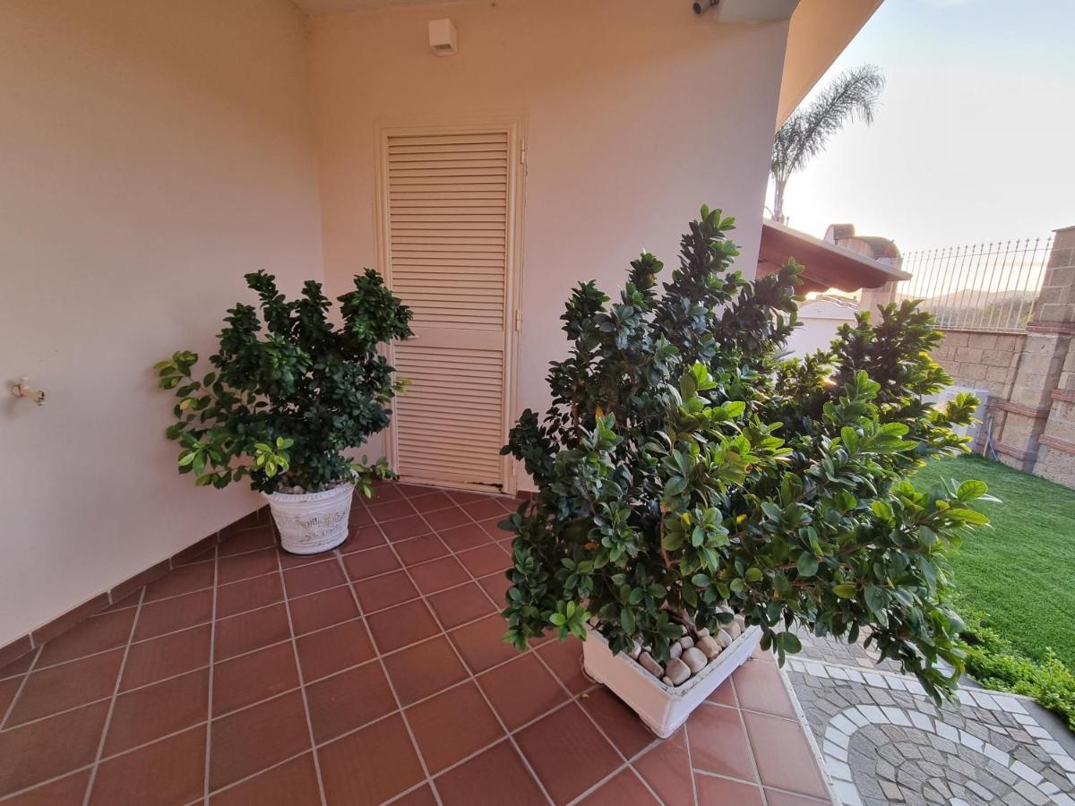 Villa Sweery Santa Maria a Vico Exteriör bild